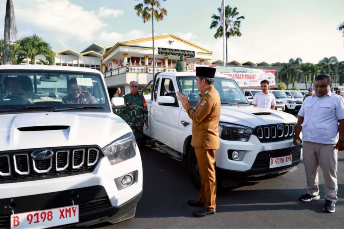 Jember Regency Hands Over Trucks and Pickups to Merah Putih Cooperative