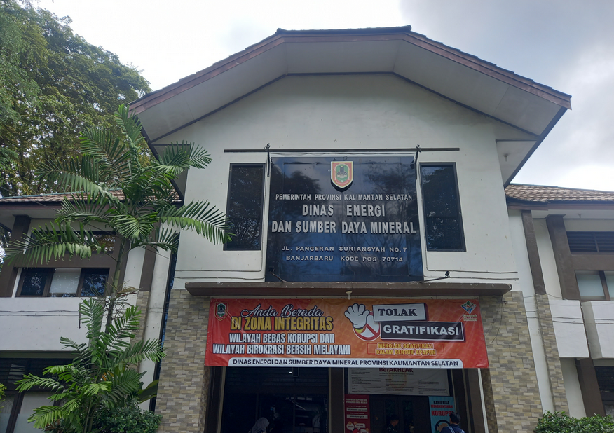 South Kalimantan High Prosecutor's Office Raids ESDM Office Over Tabalong Mining Permit Corruption