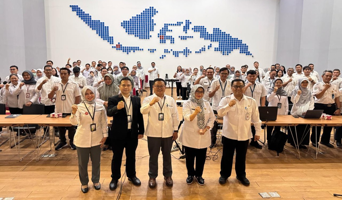 Civil Servants at Ministry of Villages and Disadvantaged Regions Receive Financial Literacy and Gold Investment Training