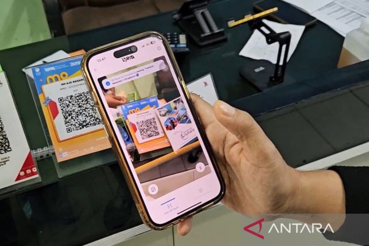 Cashless Society Amidst Unstable Economic Conditions