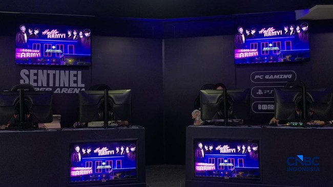 The Moments of the BTS Ticket War: ARMY Crowds Jakarta Internet Cafes