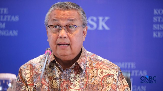 US Dollar Falls to Rp18,050 After BI Raises Benchmark Interest Rate