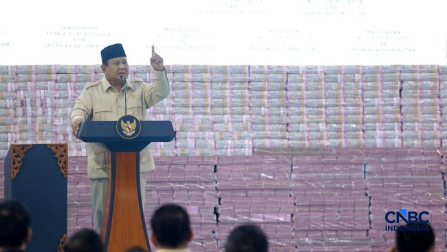 Chasing Corruptors or Returning the People's Money?