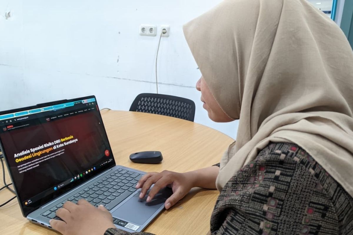 ITS Students Develop AERIS to Identify Dengue Risk Areas