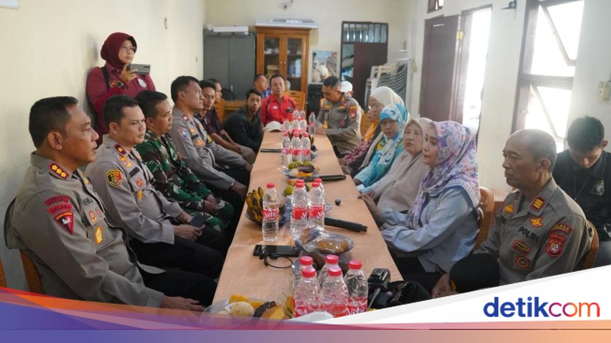 Brimob Polda Metro Invites Residents to Synergise in Preventing Public Order Disturbances