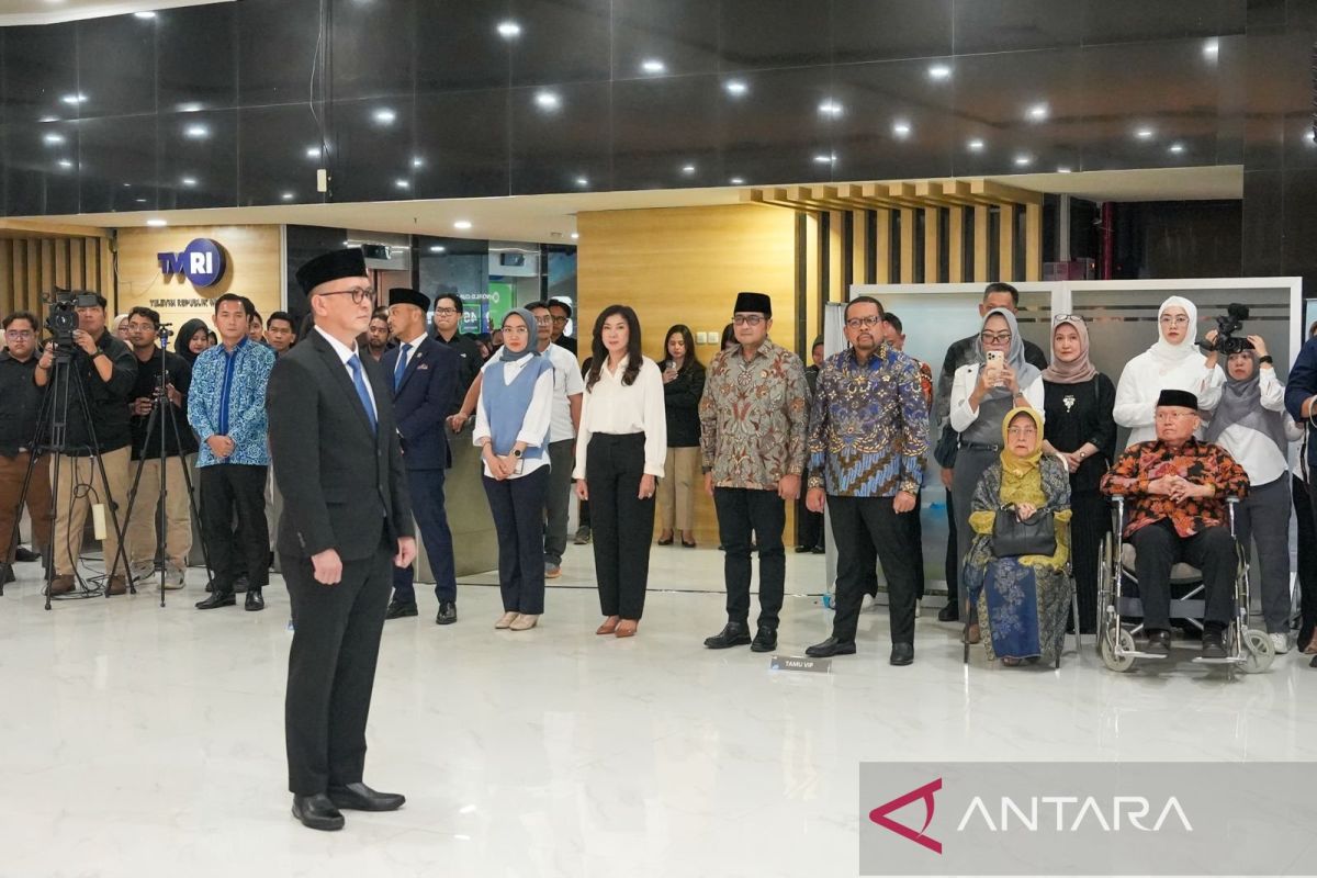 Creative Economy Minister Backs TVRI to Showcase National Creative Potential