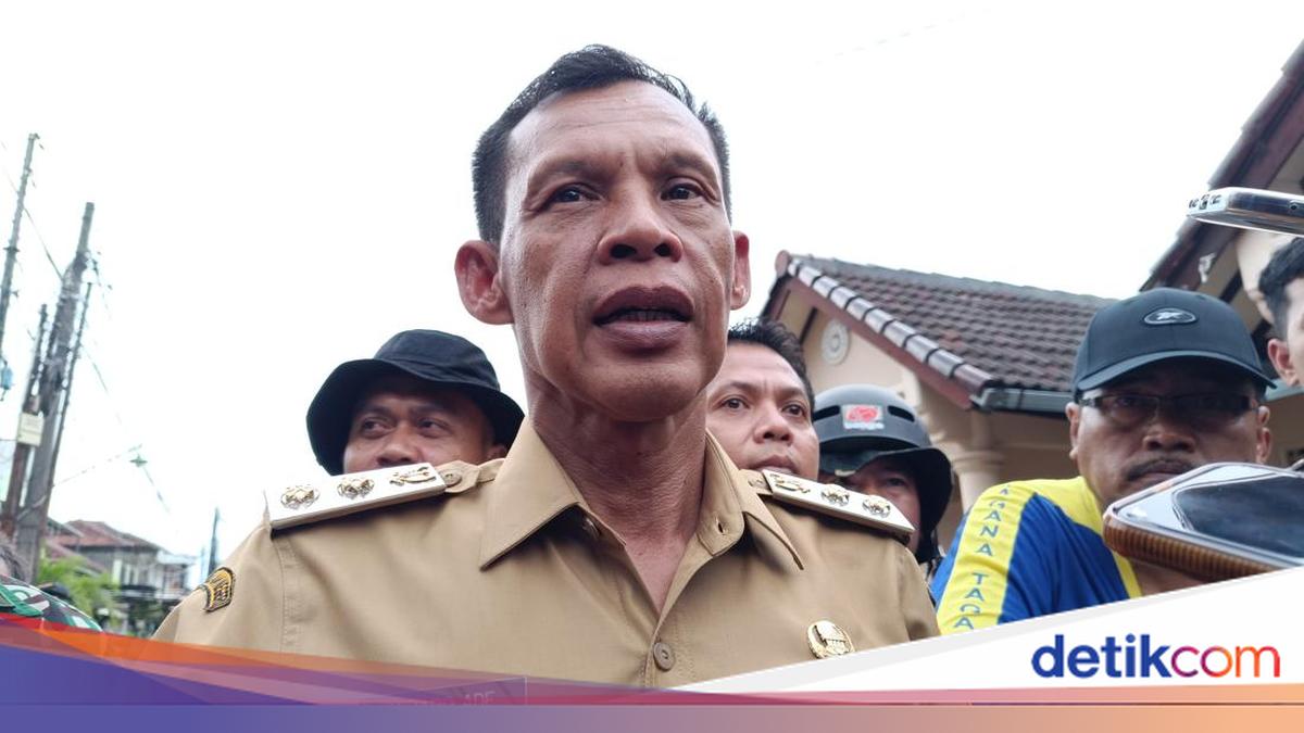 Bogor Regency Government Highlights Damage on Mount Salak, Plans to Clear Illegal Buildings