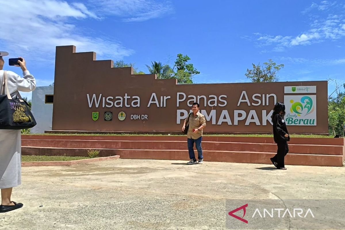 East Kalimantan Tourism Office Invites Visitors to Karst Hot Springs in Berau