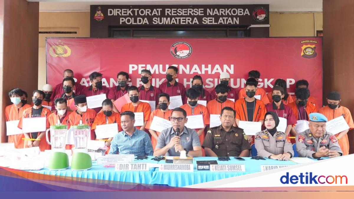 South Sumatra Police Destroy Rp 2.2 Billion in Narcotics, Saving 34,000 Lives