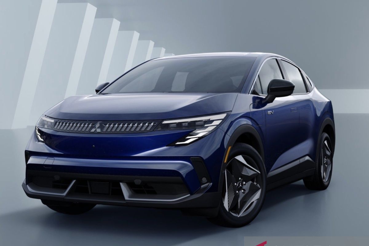 Mitsubishi revives Eclipse name for Nissan Leaf-based electric SUV