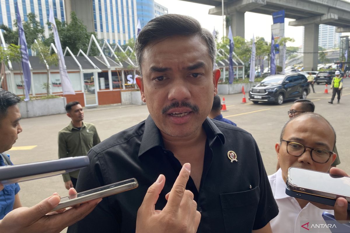 MSME Minister Admits Rupiah Weakening Is Beginning to Pressure Business Owners