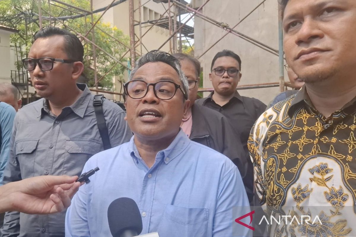 Islah Bahrawi Attends Police Invitation for Clarification Over Alleged Incitement