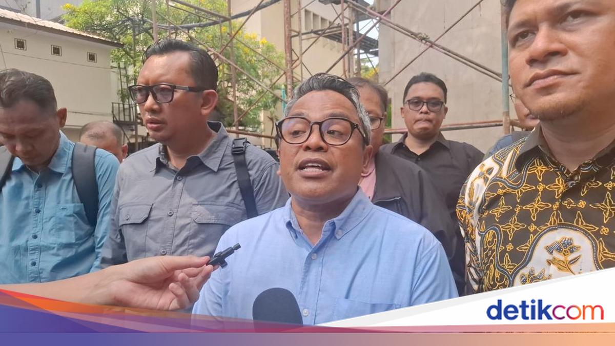 Islah Bahrawi Denies Incitement Charges After Police Questioning