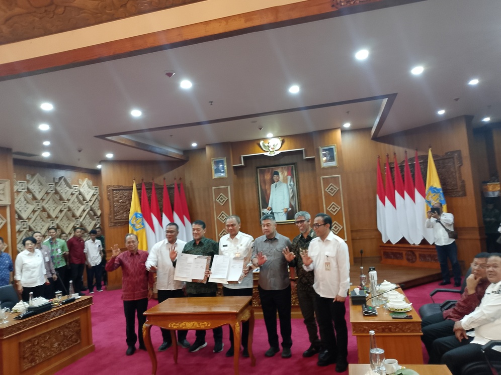 Bali Declares 100% Waste Segregation, Open Dumping System at Landfill to End August 2026