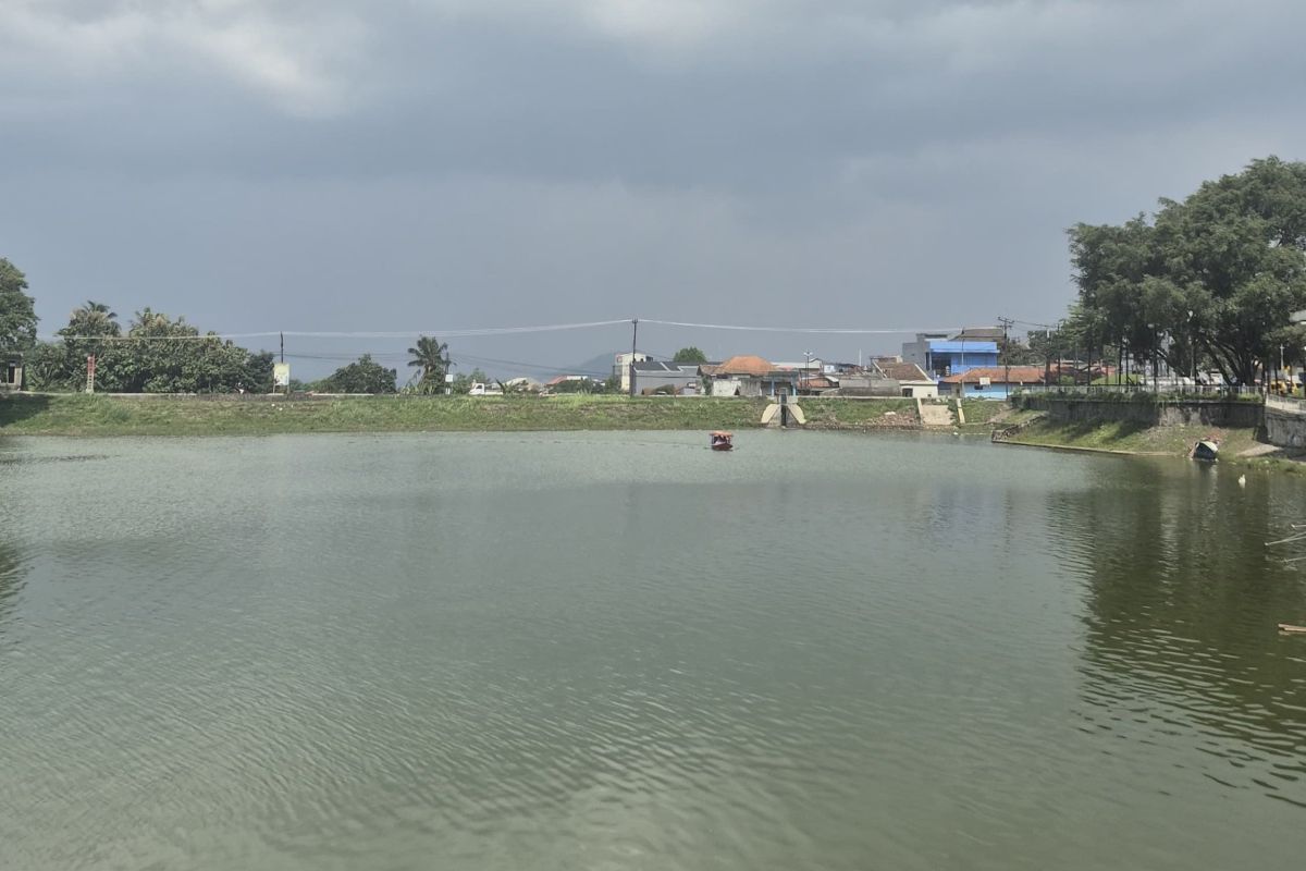 Bandung readies 16 hectares for retention lake to control flooding