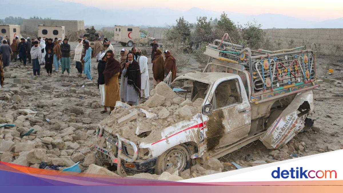 Pakistan Bombards Afghanistan Again, 13 Reported Dead