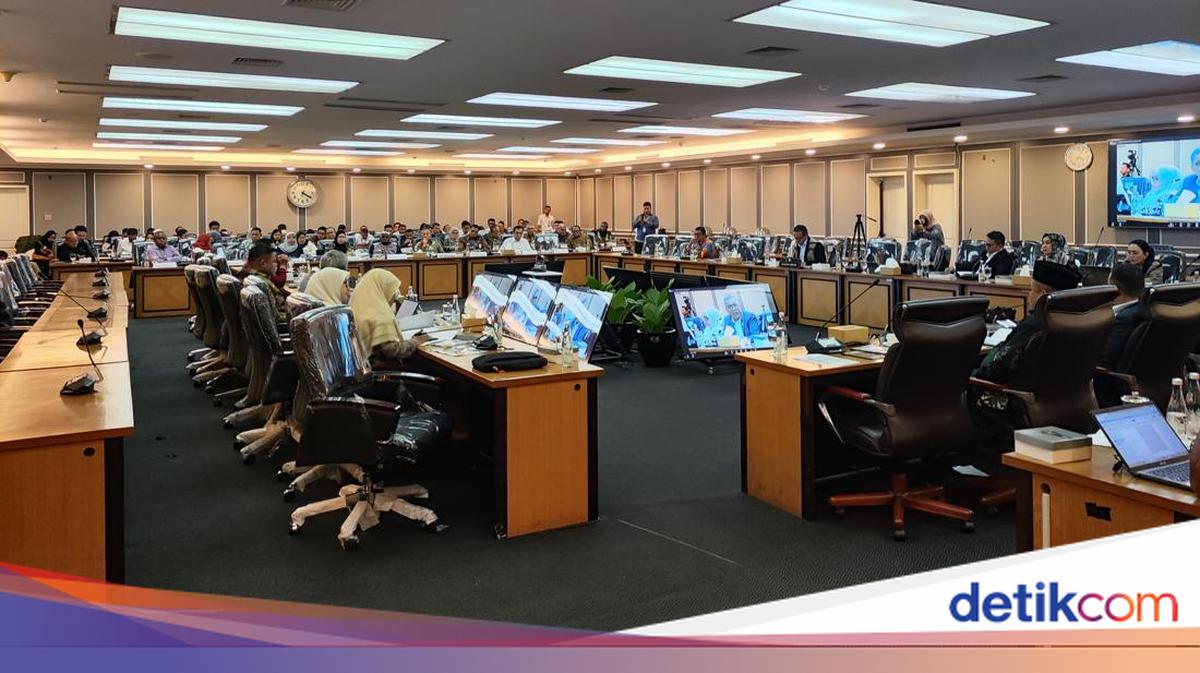 House Commission XIII Rejects Human Rights Minister's Budget Proposal, Demands Detail