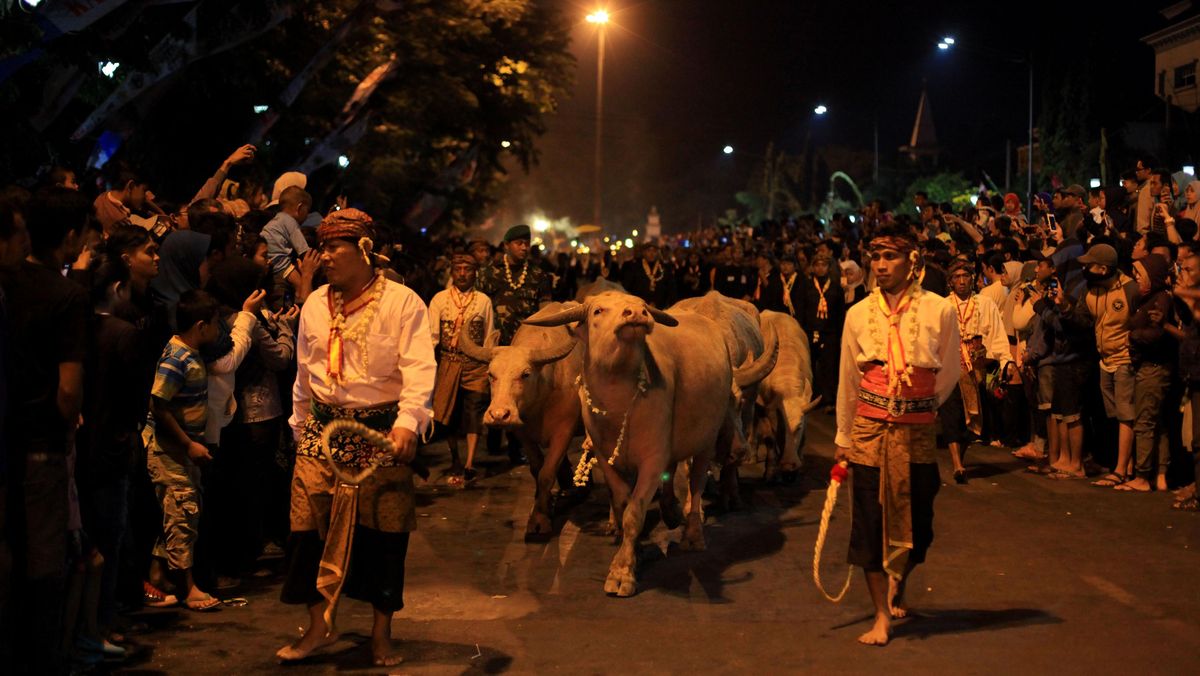 Two Kings Claim Right to Hold 1 Suro Parade, Solo Mayor Asked to Intervene