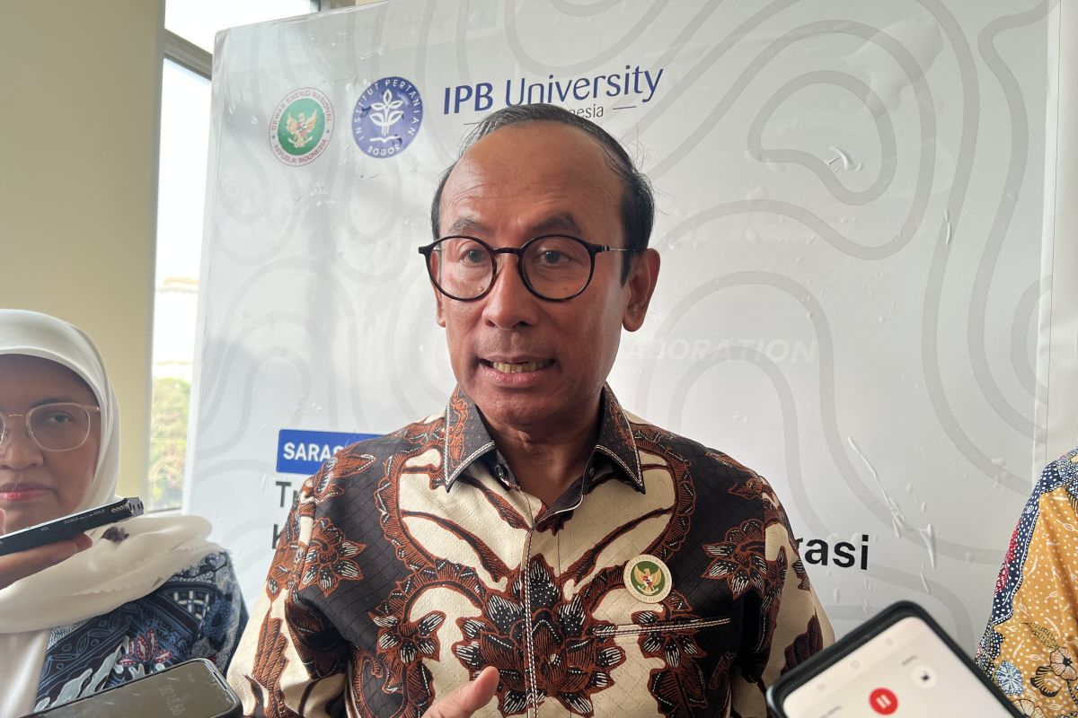 Indonesian govt defends Pertamax price hike as fiscal safeguard