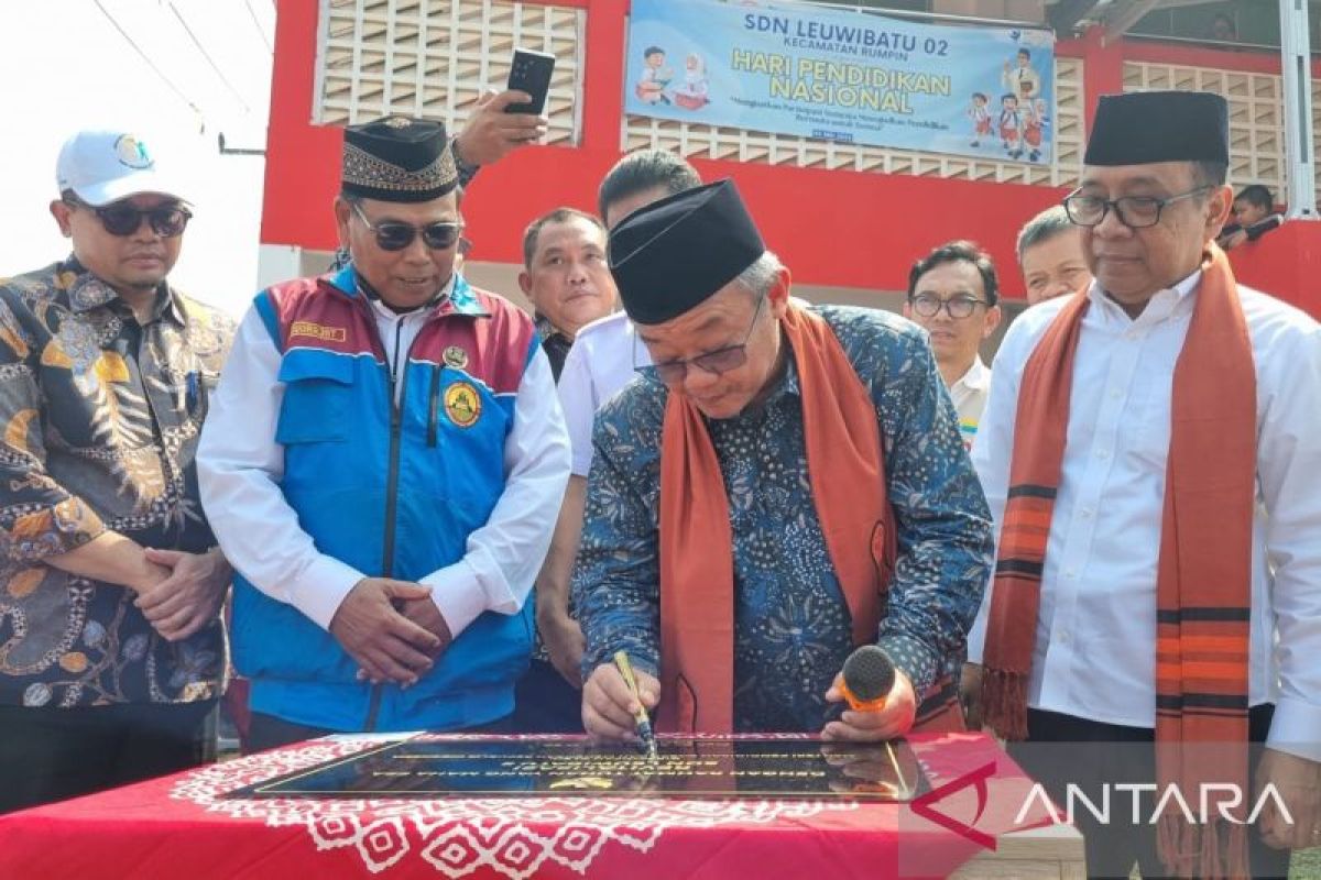 Coordinating Minister: School revitalisation proves state cares about children's education