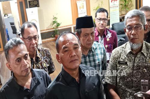 Central Java DPRD Speaker Denies Involvement in Alleged Free Nutritious Meal Corruption, Claims Not Knowing Sony Sonjaya