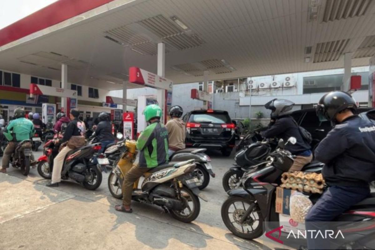 Residents Consider Switching to Pertalite Following Pertamax Price Hike