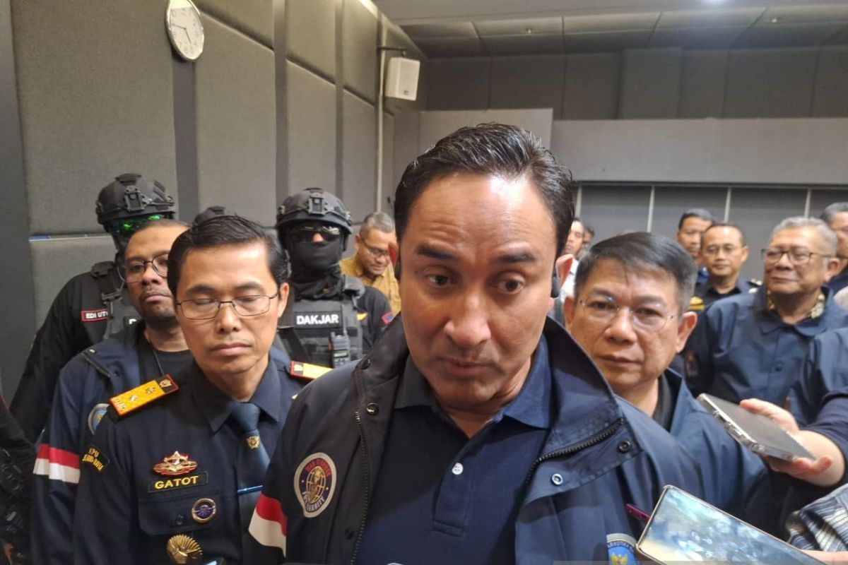 BNN Detains 10 Indonesians Returning from Bangkok Who Tested Positive for Narcotics