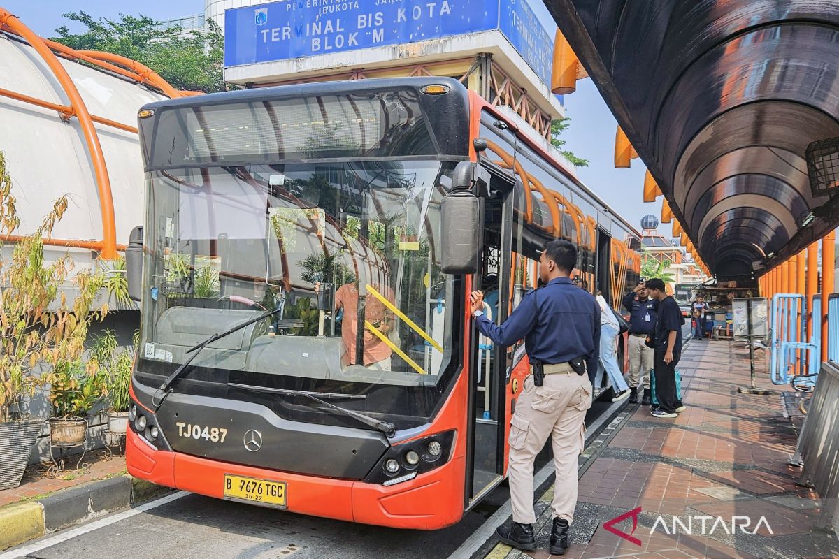 Transjabodetabek Fare Hike Must Consider Regional Fiscal Capacity: Legislator