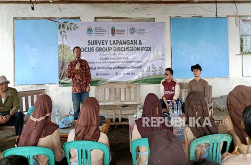 UNUSIA Develops Learning Module for Students to Support Mangrove Protection