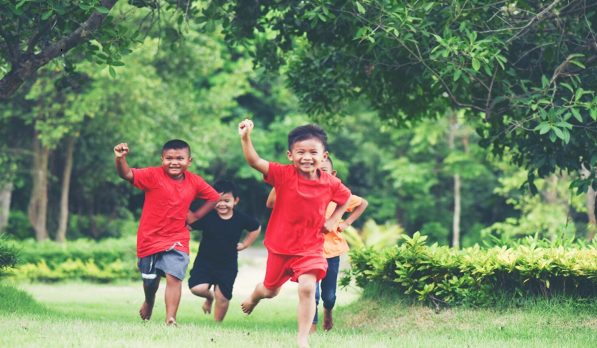 Benefits of Two Hours of Outdoor Activity Daily for Children's Eye Health