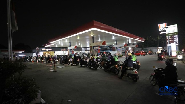 Widening Price Gap Raises Fears of Pertamax Users Switching to Subsidised Pertalite