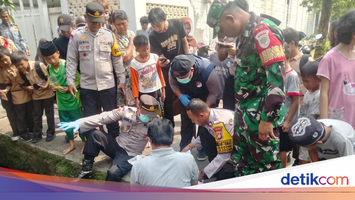 Discovery of Suspected Baby Foetus Floating in River Causes Uproar Among Depok Residents