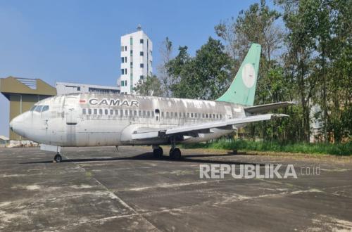 Who Owns the Two Boeing 737 Wrecks Parked at PT DI's Apron for Decades?