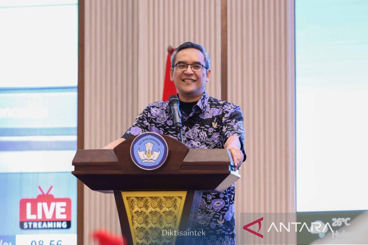 Ministry urges universities to boost appeal through KNB Scholarships
