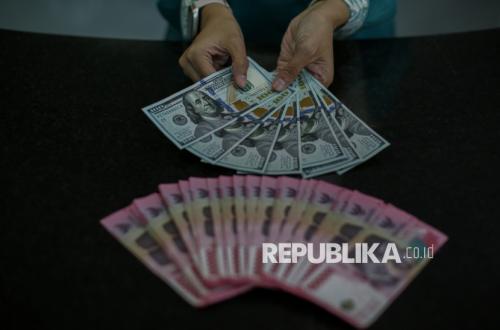 Dasco Confident Rupiah Will Strengthen, Urges Public Not to Hoard Dollars