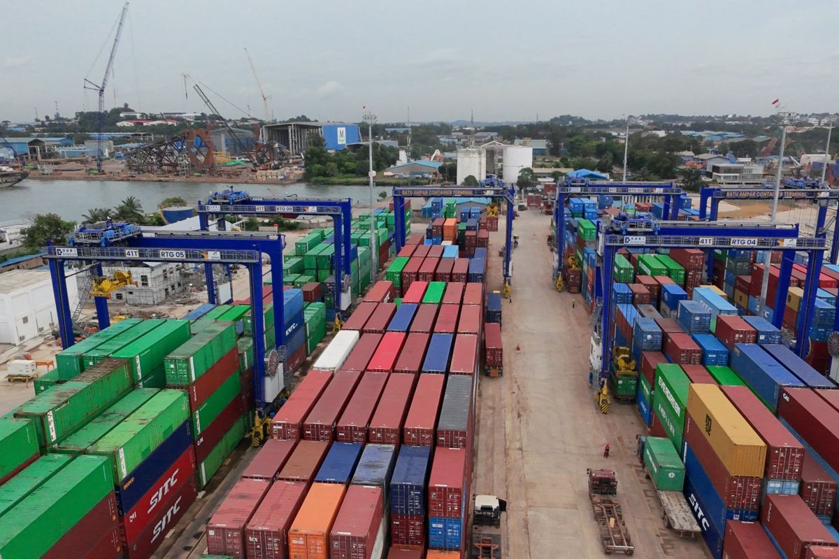 BP Batam Postpones Container Tariff Adjustment at Port