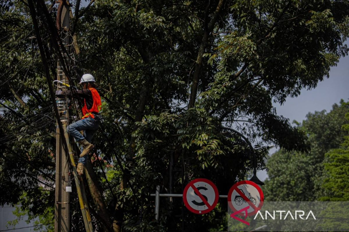 Bandung City Targets Completion of Cable Management on 85 Roads by December