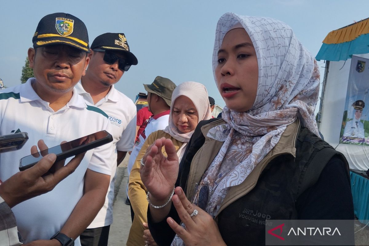 Demak explores cooperation with investor to process landfill waste into RDF