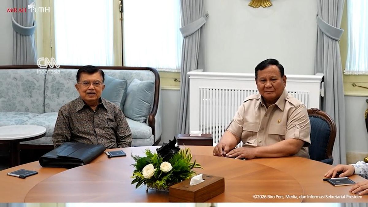 The Moment Prabowo Met JK at the Presidential Palace