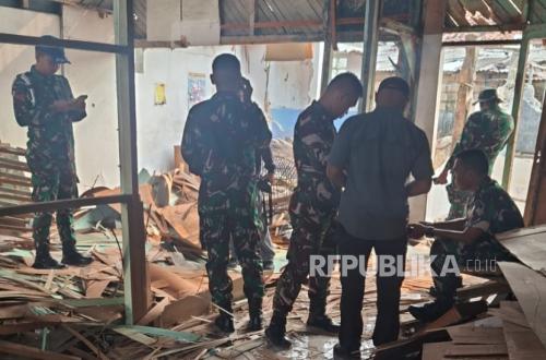 Homes Demolished by Army in Lenteng Agung, Residents Baffled About Where to Go