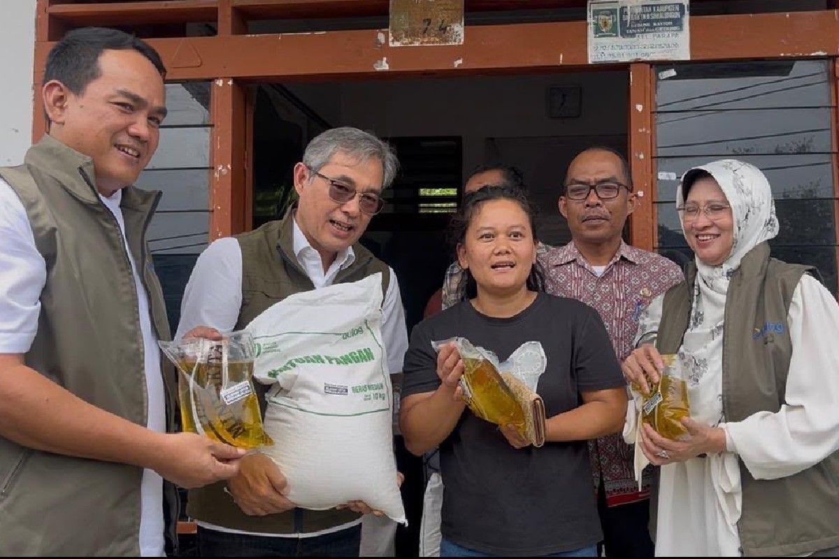 Bulog targets completion of food aid distribution in North Sumatra by end of June 2026