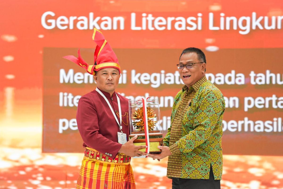 Preserving the Hope for Nusantara's Environment: KLH/BPLH Awards ...