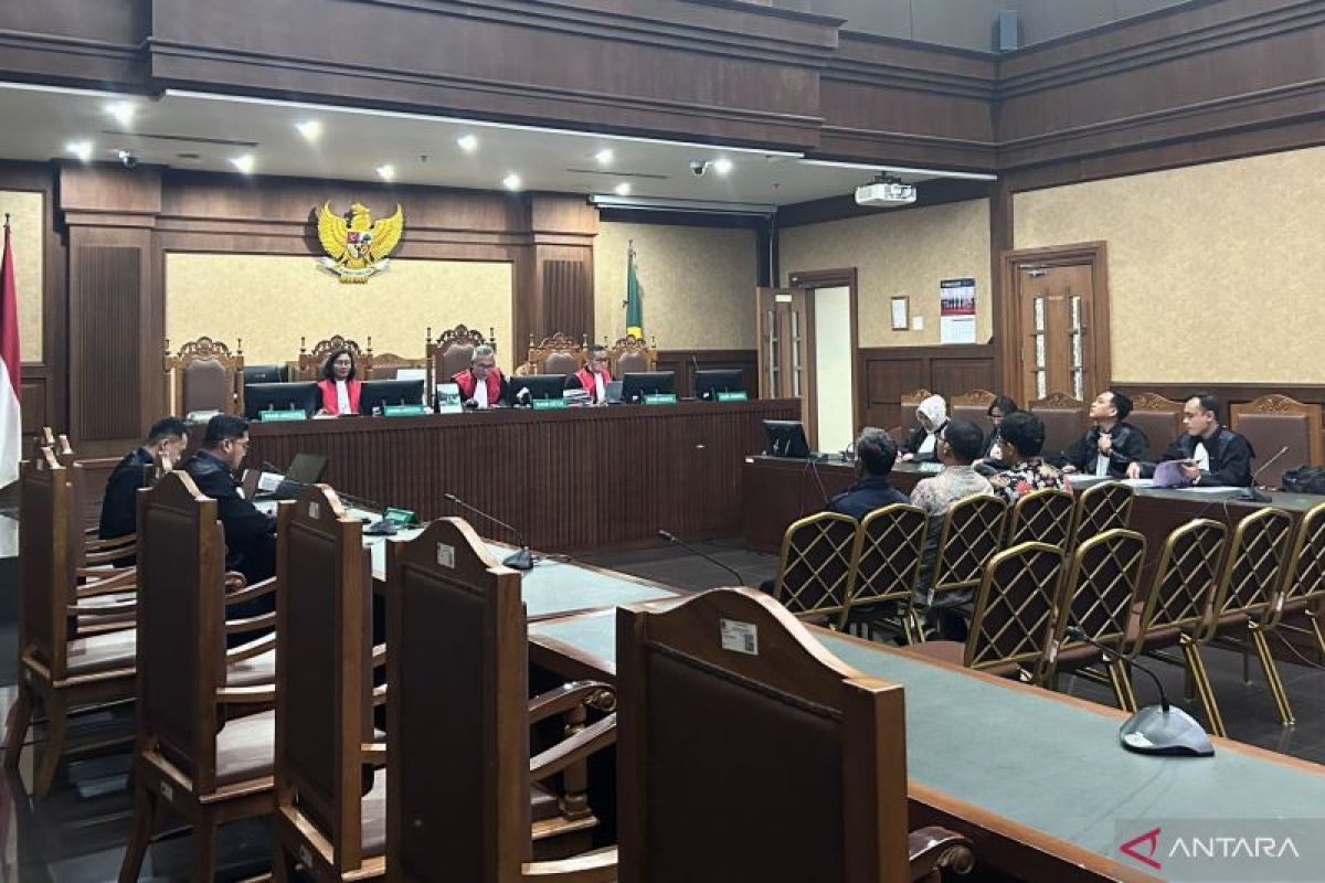 Three Former Trade Ministry Working Group Members Accused of Causing State Losses of Rp39.4 Billion