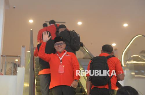PDIP Secretary General Suggests President Prabowo Emulate Soekarno's Approach to Resolving Global Conflicts