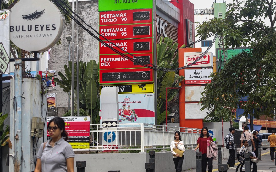 Government Deemed Late in Raising Pertamax Price Amidst Energy Crisis, Analyst Says