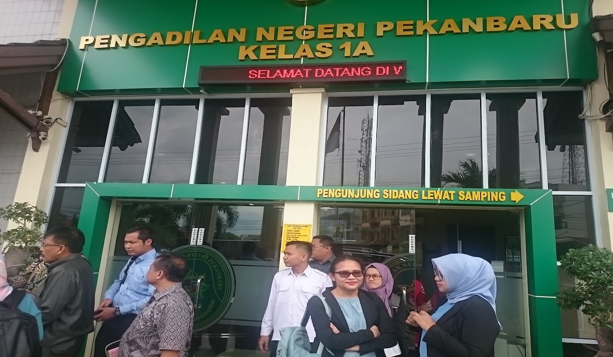 Six Prisoners Escape Pekanbaru District Court, Five Recaptured
