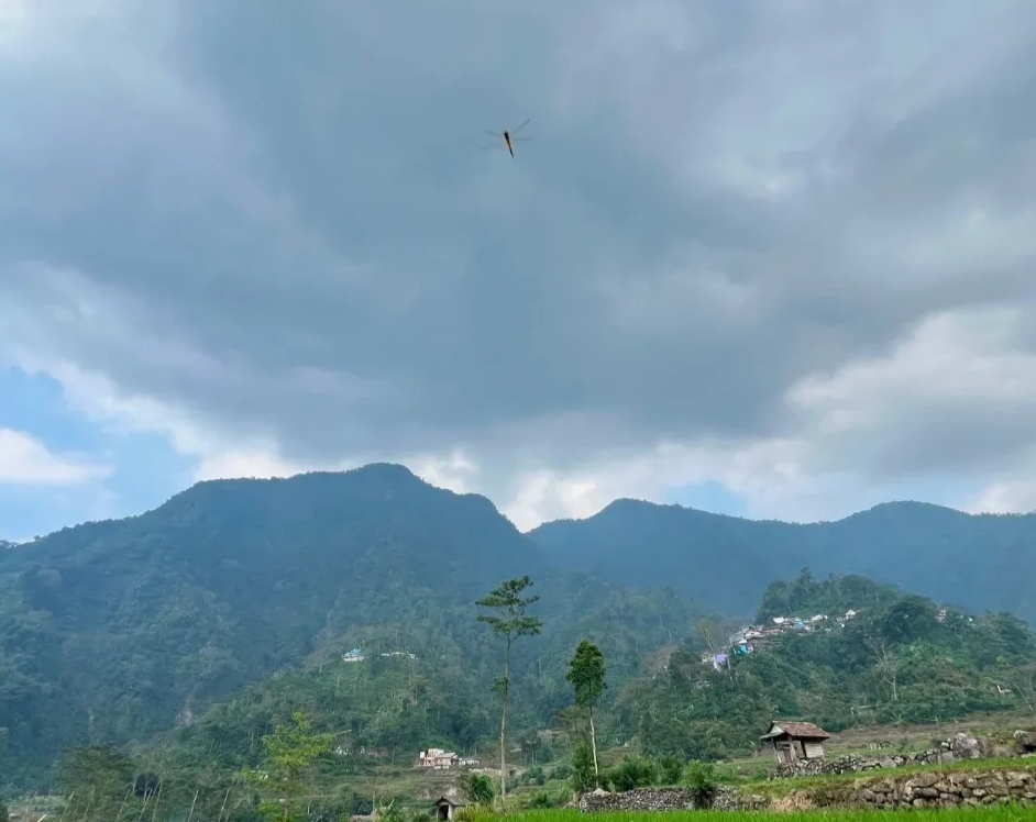 Warmer Temperatures and Light Rain Expected Along Central Java's North Coast Until Friday Early Morning