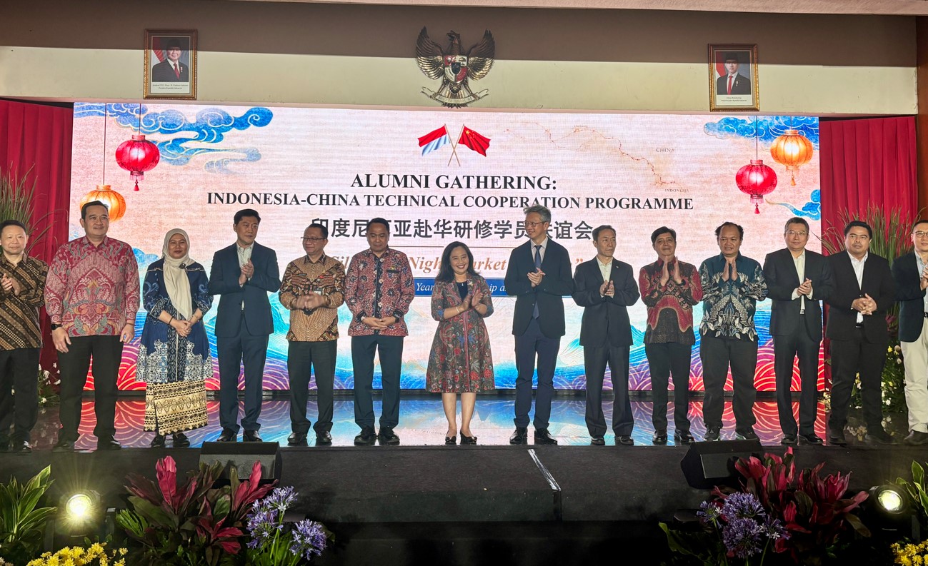 Indonesia-China Alumni Bridge for Human Resource Strengthening
