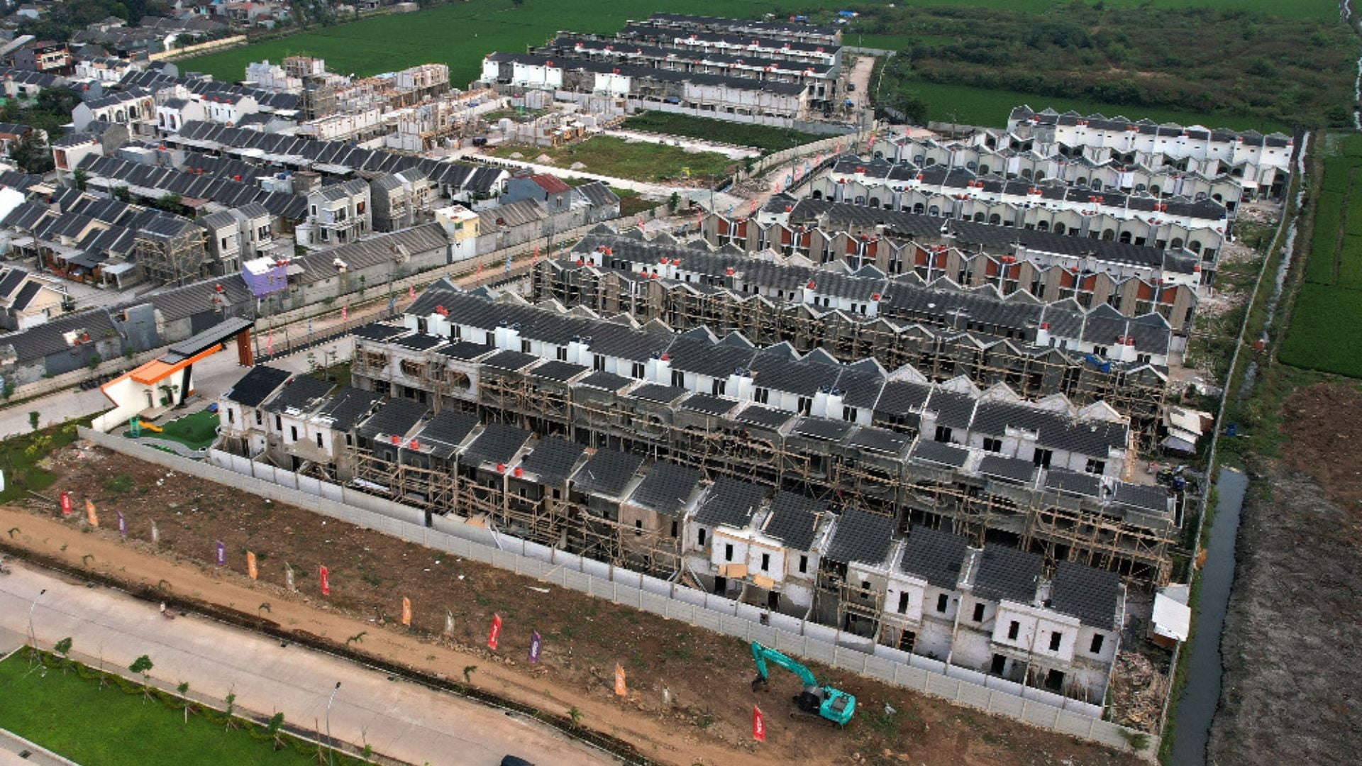 Property Business Prospects Amid the High Interest Rate Era