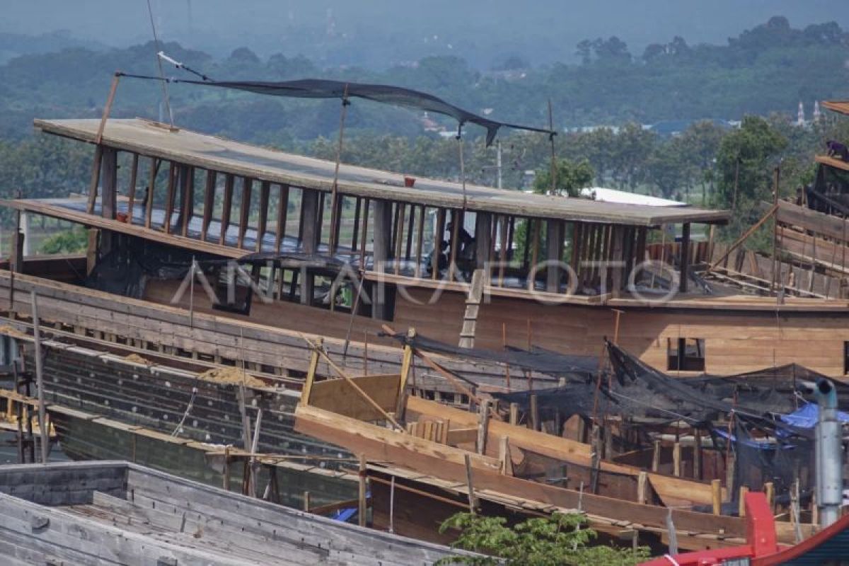 Legislator urges modern vessel procurement to target fish theft prevention